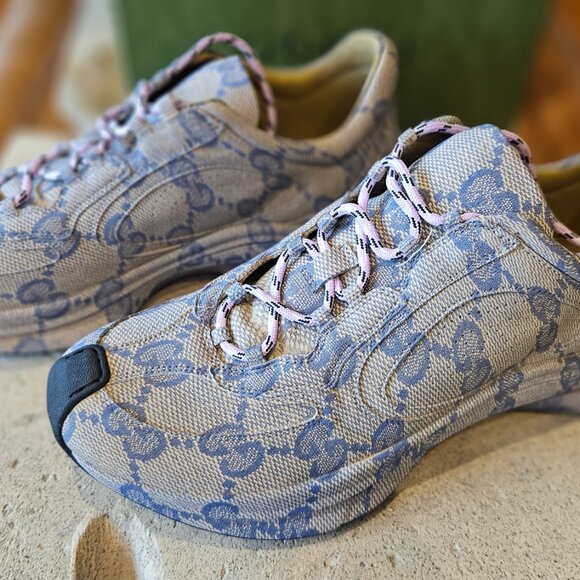 Gucci Run Sneaker 725612 AABEB - 4060 Beige Blue Monogram Leather Size 40 New - Picture 5 of 10
